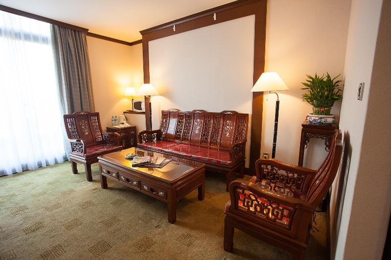 Rich Garden Hotel Taipei Exterior foto